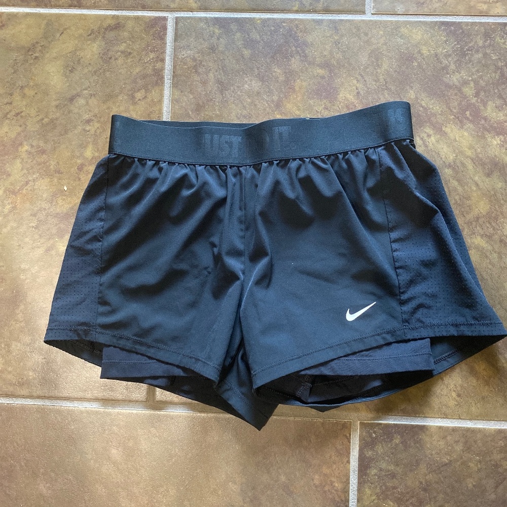 Nike Dri-Fit shorts size small